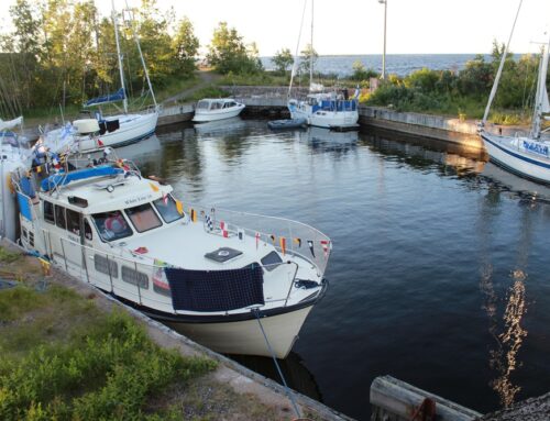 Veneilijän kaksi kesää Tankarissa – Eija Westermark-Suksi